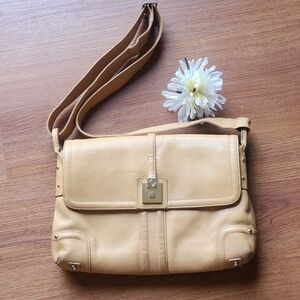 Vintage EILEEN WEST Tan Leather Shoulder Bag